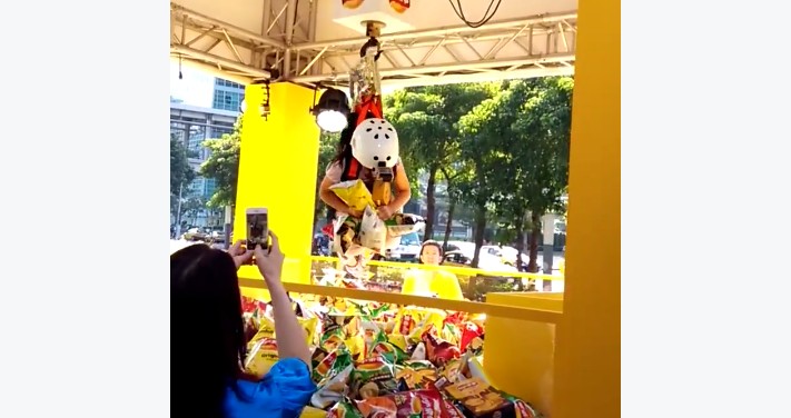 11 ล้านวิว! เครื่องหนีบถุงขนมโดยเด็กน้อยสุดน่ารัก